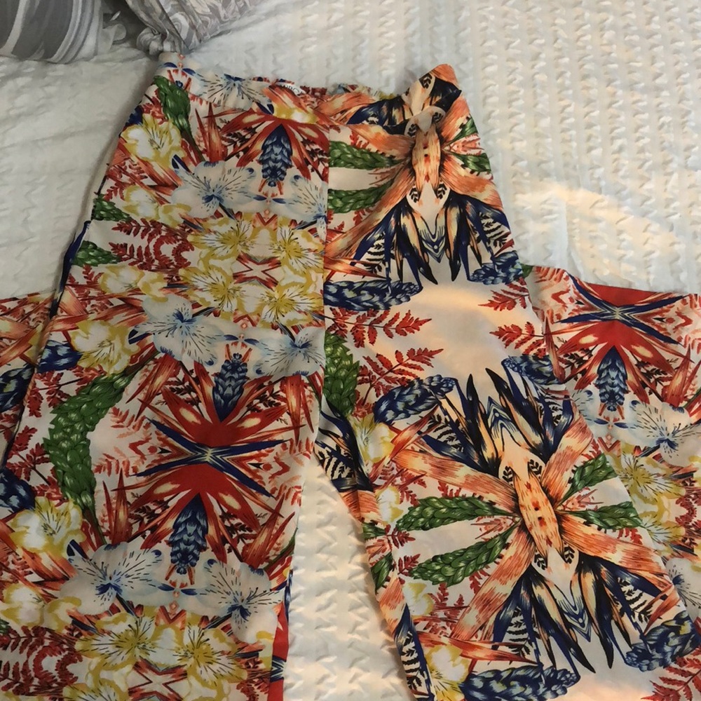 Floral high waisted pants